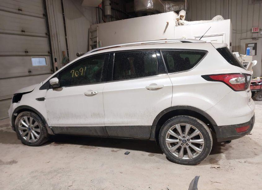 Photo 14 of 2017 Ford Escape TITANIUM (VIN 1FMCU0J96HUB91504)