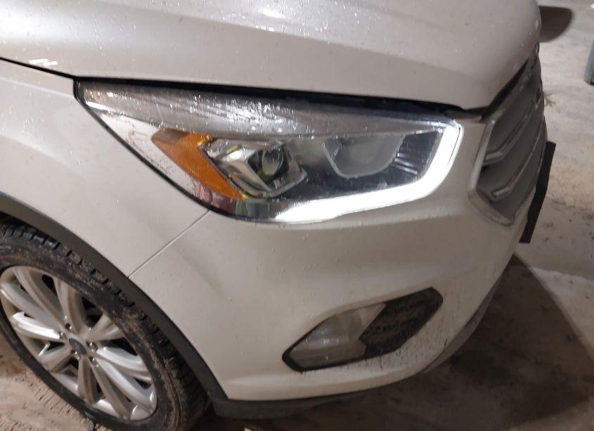 Photo 18 of 2017 Ford Escape TITANIUM (VIN 1FMCU0J96HUB91504)