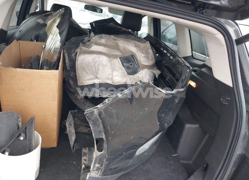 Photo 12 of 2017 Ford Escape TITANIUM (VIN 1FMCU0J96HUC94437)