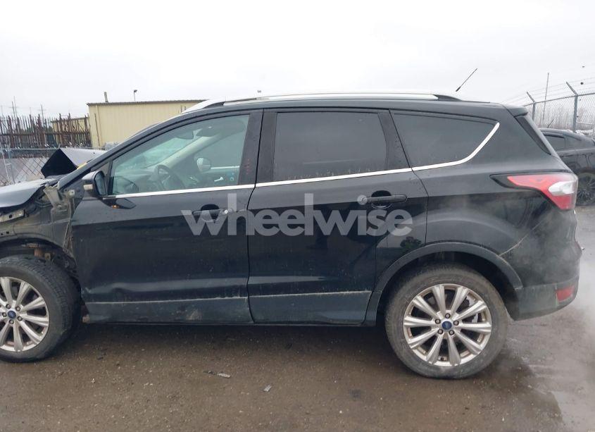 Photo 15 of 2017 Ford Escape TITANIUM (VIN 1FMCU0J96HUC94437)