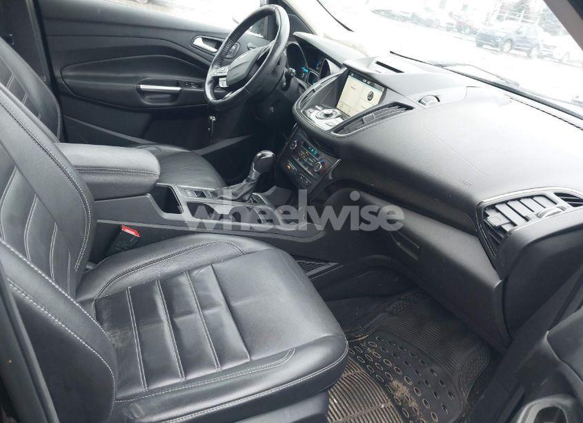 Photo 5 of 2017 Ford Escape TITANIUM (VIN 1FMCU0J96HUC94437)