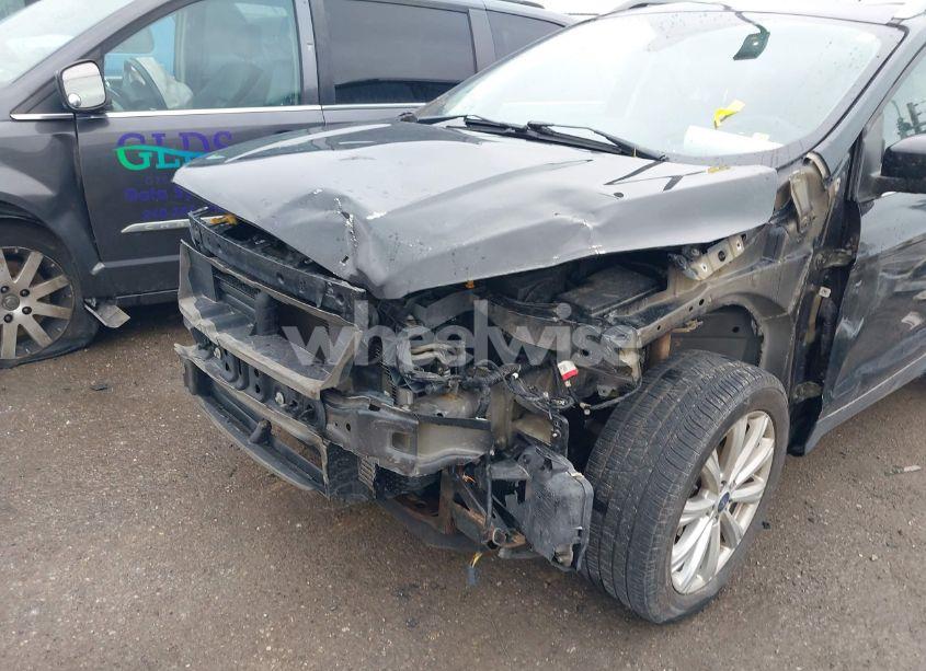 Photo 6 of 2017 Ford Escape TITANIUM (VIN 1FMCU0J96HUC94437)