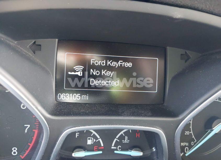 Photo 14 of 2017 Ford Escape TITANIUM (VIN 1FMCU0J96HUD56693)