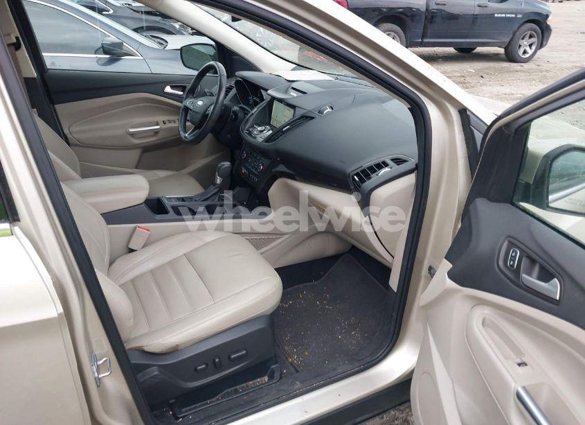 Photo 5 of 2017 Ford Escape TITANIUM (VIN 1FMCU0J96HUE13085)