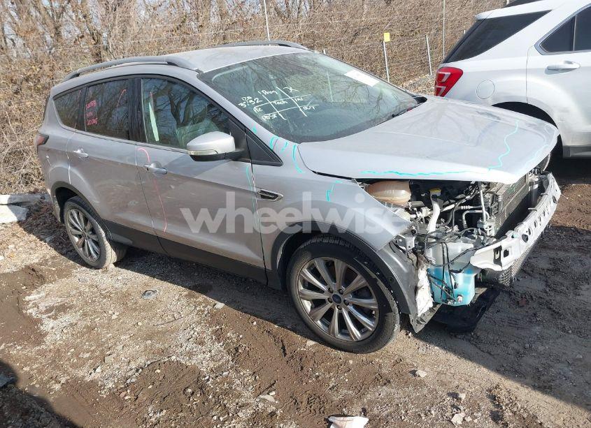 2018 Ford Escape TITANIUM (VIN 1FMCU0J96JUA44296) main photo