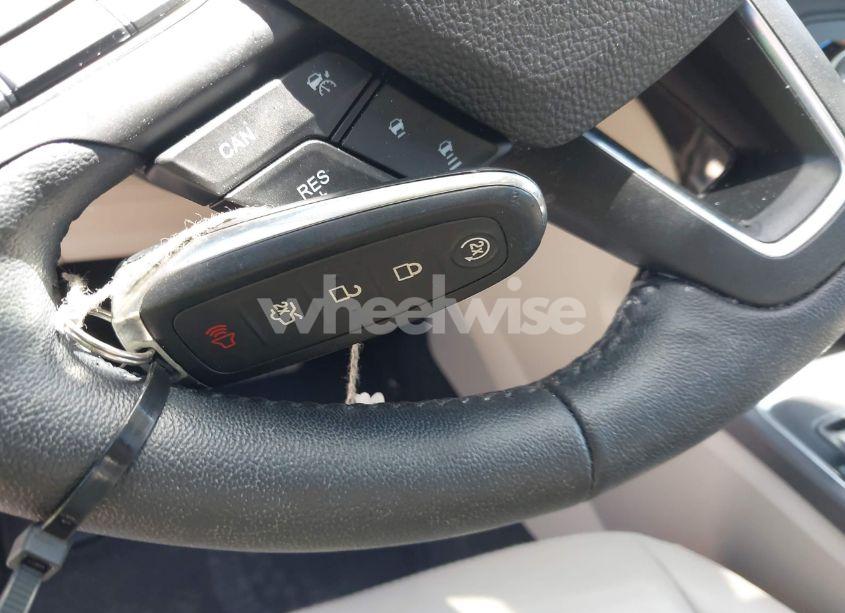 Photo 11 of 2019 Ford Escape TITANIUM (VIN 1FMCU0J96KUC34410)