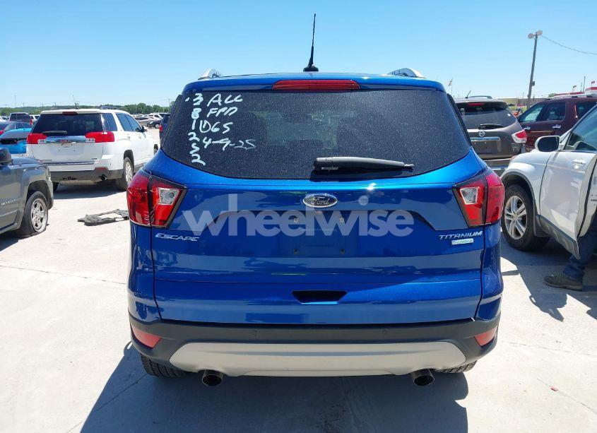 Photo 17 of 2019 Ford Escape TITANIUM (VIN 1FMCU0J96KUC34410)