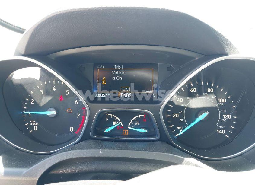 Photo 7 of 2019 Ford Escape TITANIUM (VIN 1FMCU0J96KUC34410)