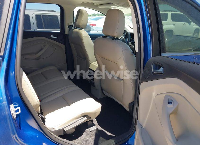 Photo 8 of 2019 Ford Escape TITANIUM (VIN 1FMCU0J96KUC34410)