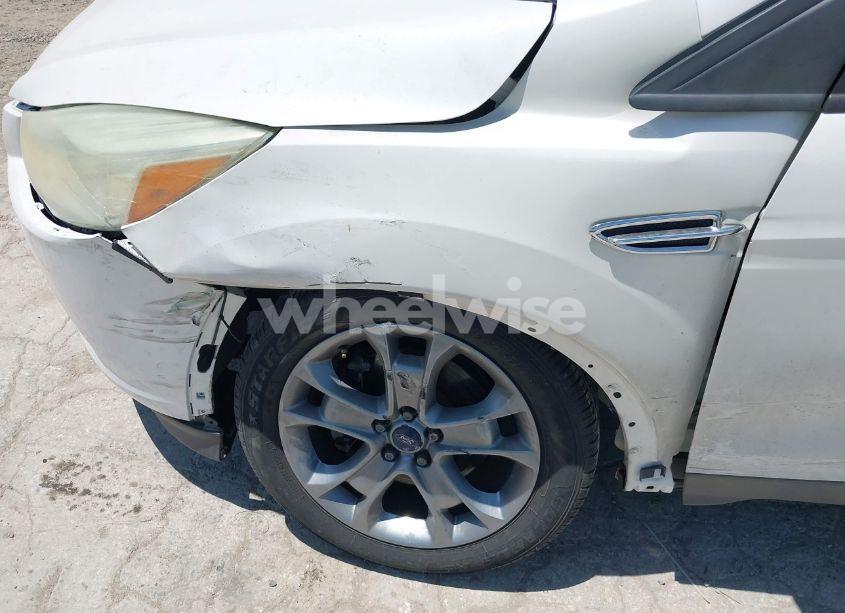 Photo 6 of 2014 Ford Escape TITANIUM (VIN 1FMCU0J97EUE56801)