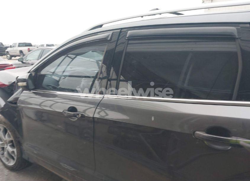 Photo 14 of 2016 Ford Escape TITANIUM (VIN 1FMCU0J97GUA09291)