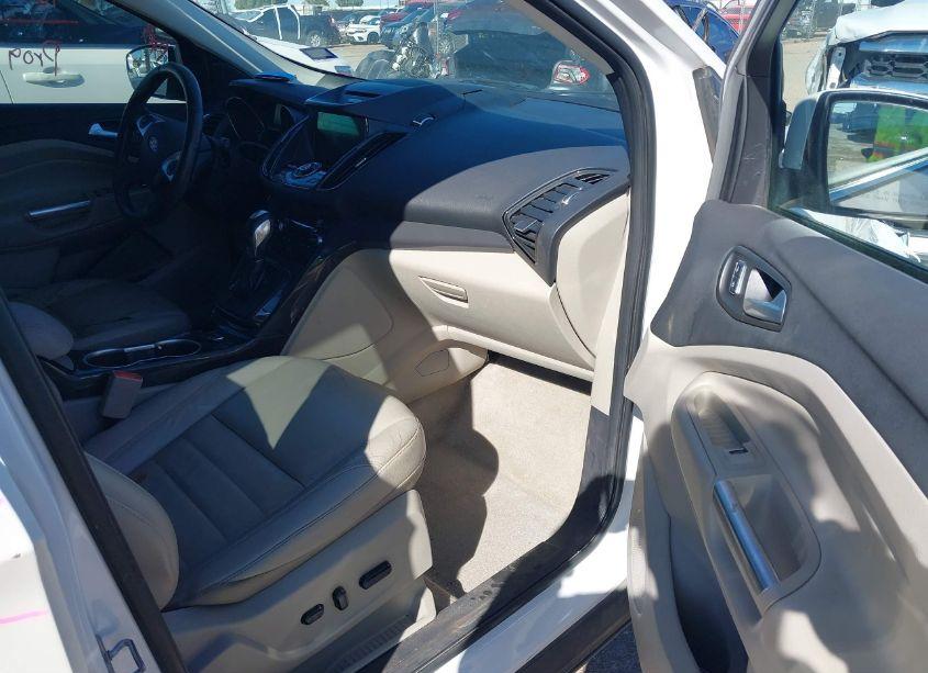 Photo 5 of 2016 Ford Escape TITANIUM (VIN 1FMCU0J97GUA97226)