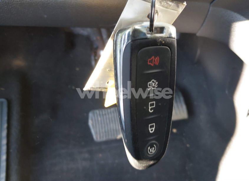 Photo 11 of 2017 Ford Escape TITANIUM (VIN 1FMCU0J97HUA93064)