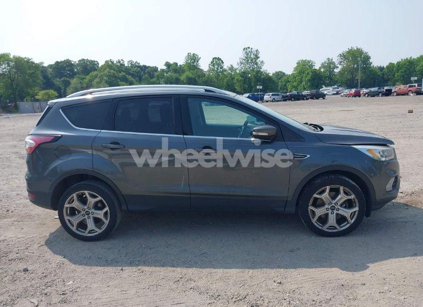 Photo 13 of 2017 Ford Escape TITANIUM (VIN 1FMCU0J97HUB64604)