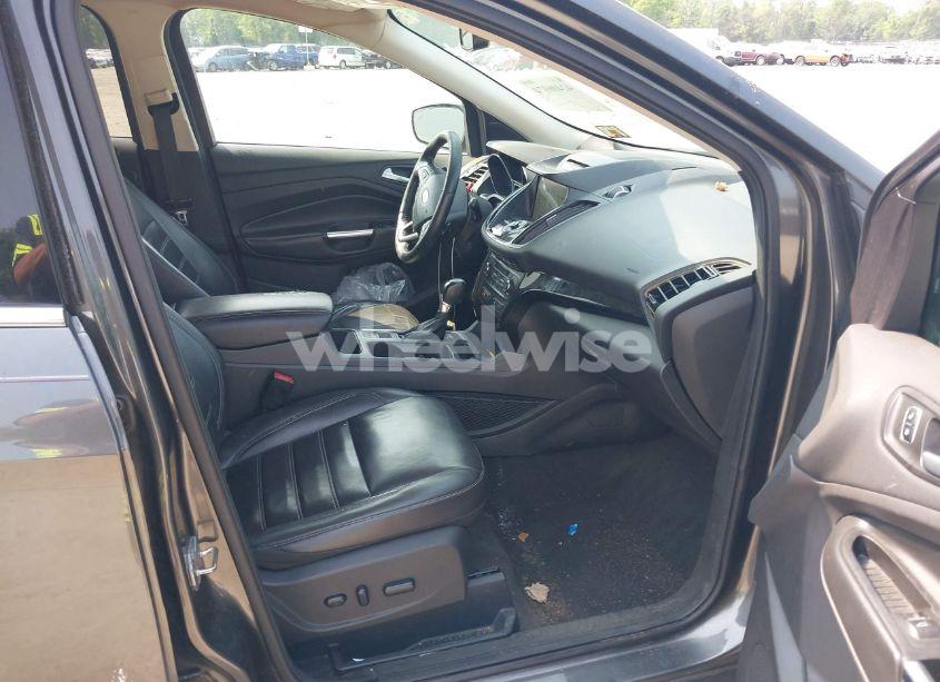 Photo 5 of 2017 Ford Escape TITANIUM (VIN 1FMCU0J97HUB64604)