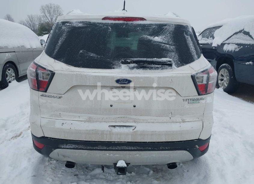 Photo 16 of 2017 Ford Escape TITANIUM (VIN 1FMCU0J97HUC94947)