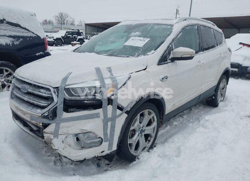 Photo 2 of 2017 Ford Escape TITANIUM (VIN 1FMCU0J97HUC94947)