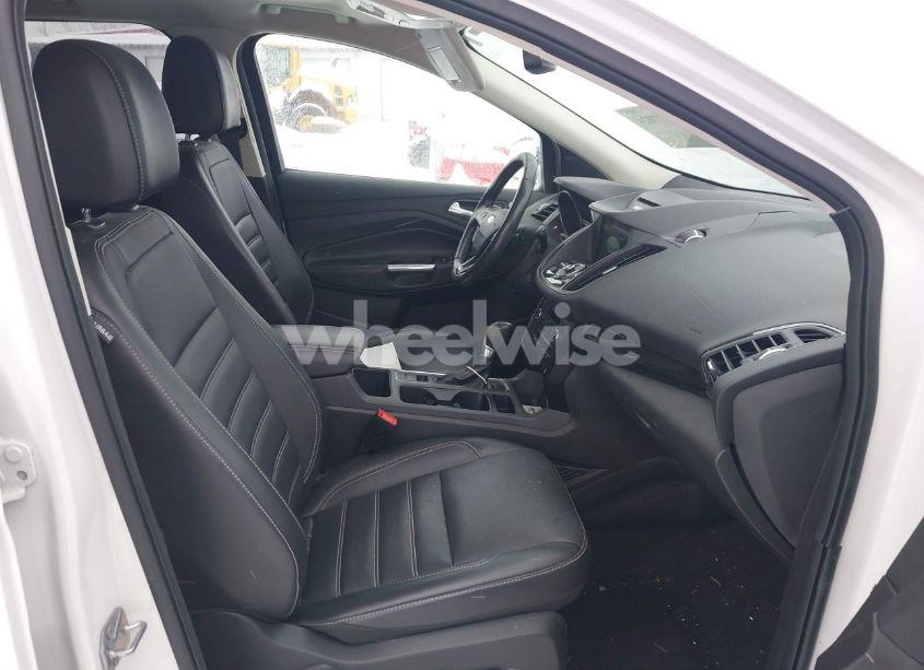 Photo 5 of 2017 Ford Escape TITANIUM (VIN 1FMCU0J97HUC94947)