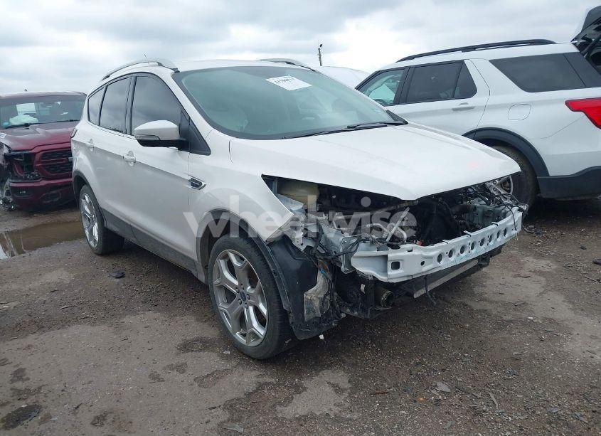 2019 Ford Escape TITANIUM (VIN 1FMCU0J97KUA04925) main photo