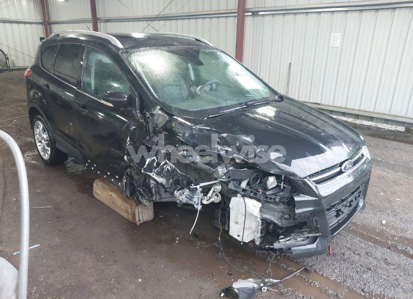 2014 Ford Escape TITANIUM (VIN 1FMCU0J98EUC97528) main photo