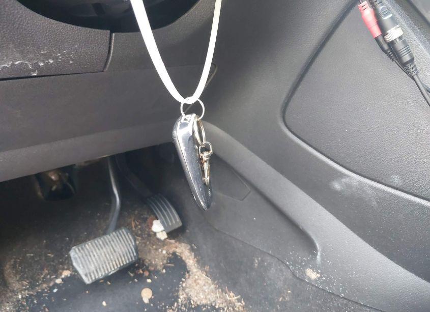 Photo 11 of 2016 Ford Escape TITANIUM (VIN 1FMCU0J98GUB12591)