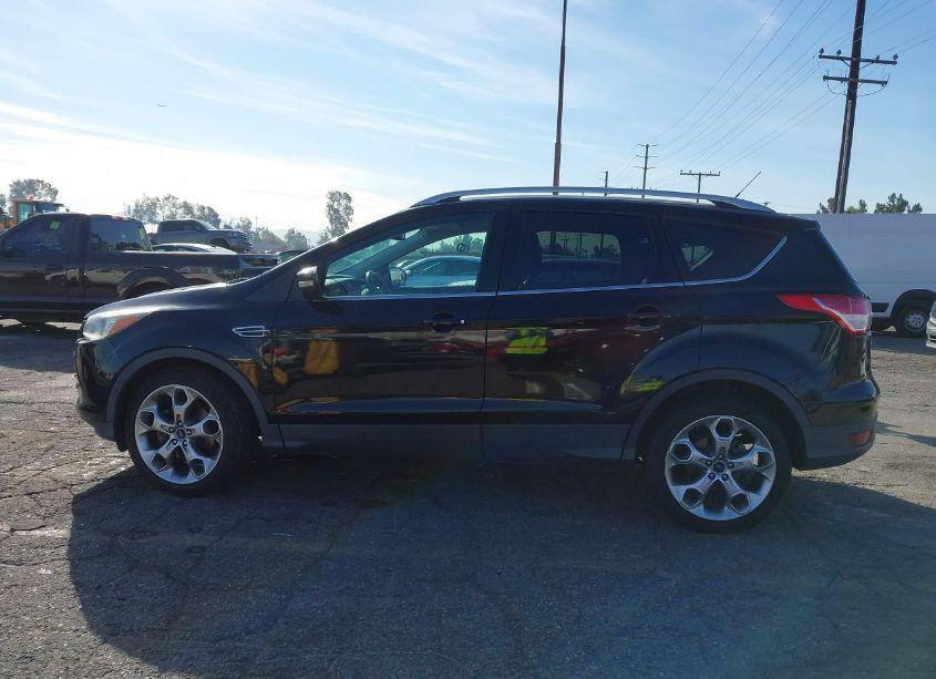 Photo 14 of 2016 Ford Escape TITANIUM (VIN 1FMCU0J98GUB15734)