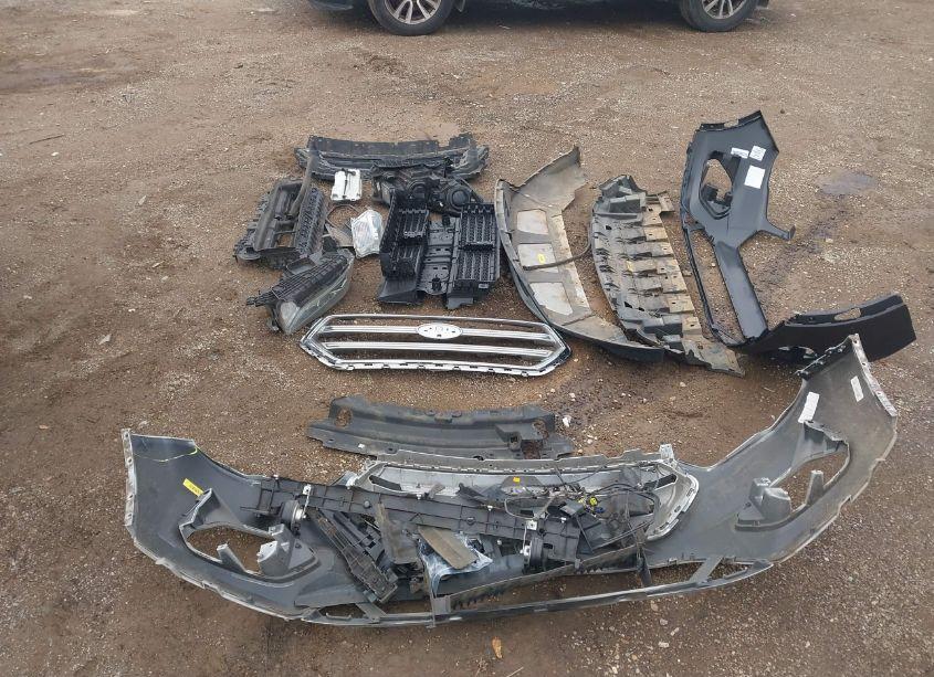 Photo 12 of 2017 Ford Escape TITANIUM (VIN 1FMCU0J98HUC99025)