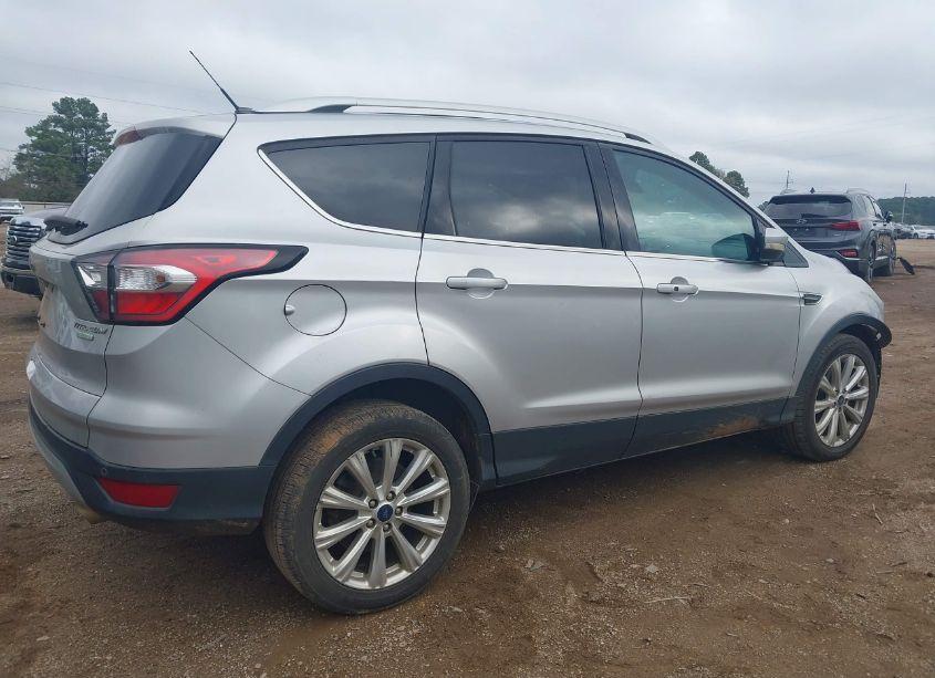 Photo 4 of 2017 Ford Escape TITANIUM (VIN 1FMCU0J98HUC99025)