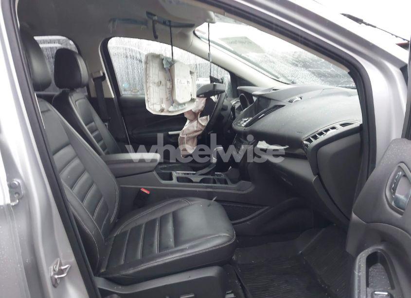 Photo 5 of 2017 Ford Escape TITANIUM (VIN 1FMCU0J98HUD86746)