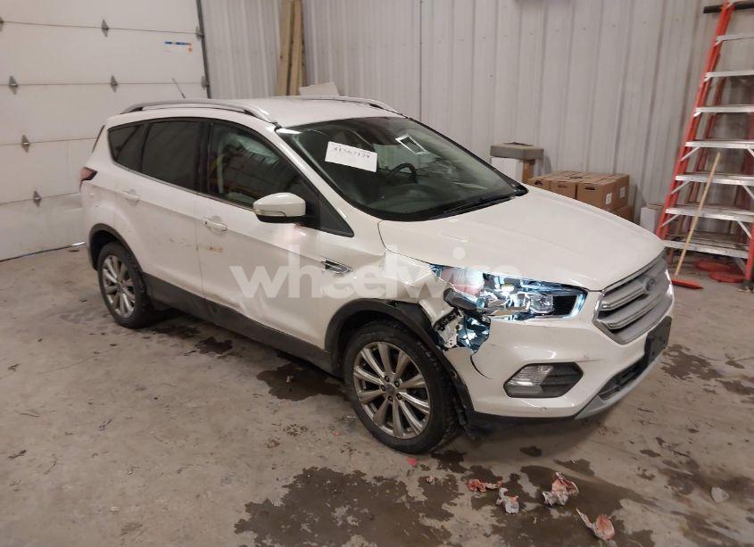 2017 Ford Escape TITANIUM (VIN 1FMCU0J98HUE07904) main photo