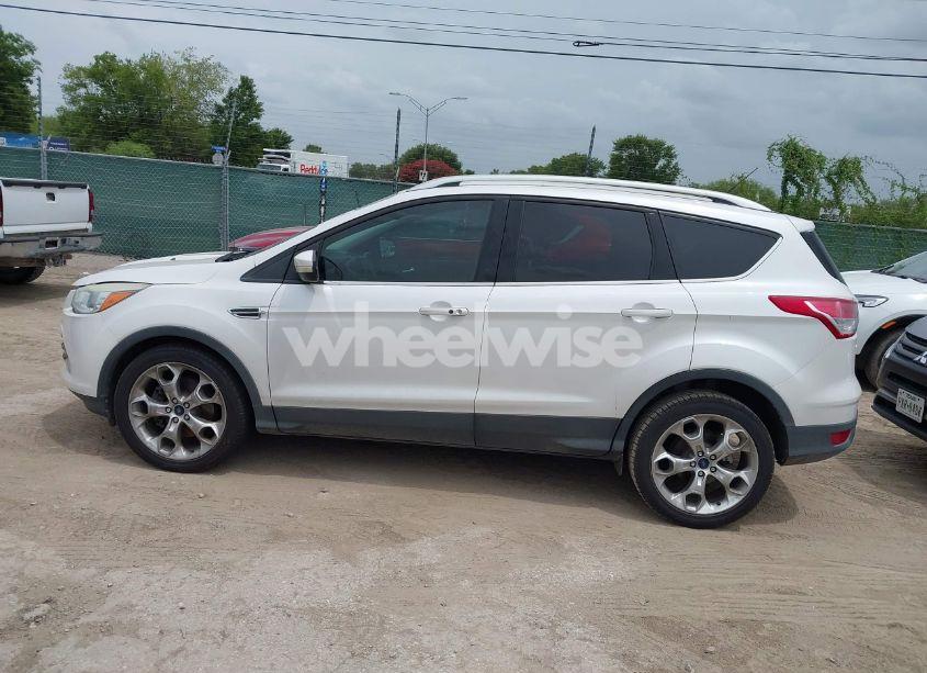 Photo 14 of 2015 Ford Escape TITANIUM (VIN 1FMCU0J99FUB12341)