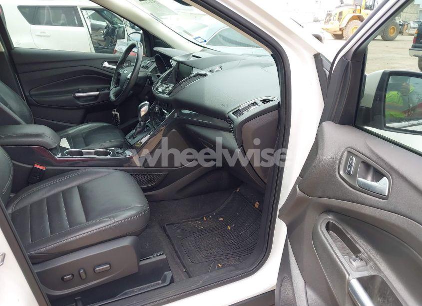 Photo 5 of 2015 Ford Escape TITANIUM (VIN 1FMCU0J99FUB12341)