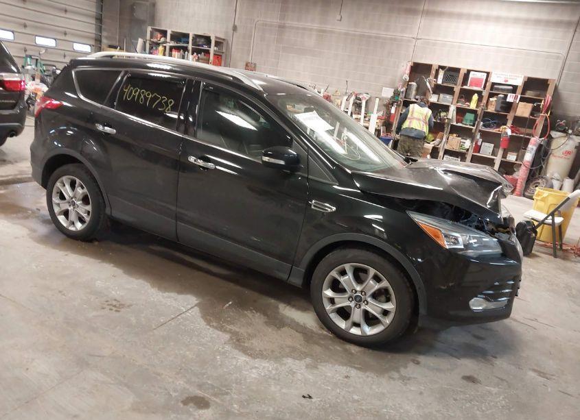 2015 Ford Escape TITANIUM (VIN 1FMCU0J99FUC23584) main photo