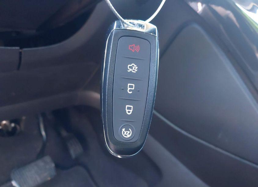 Photo 11 of 2015 Ford Escape TITANIUM (VIN 1FMCU0J99FUC79122)