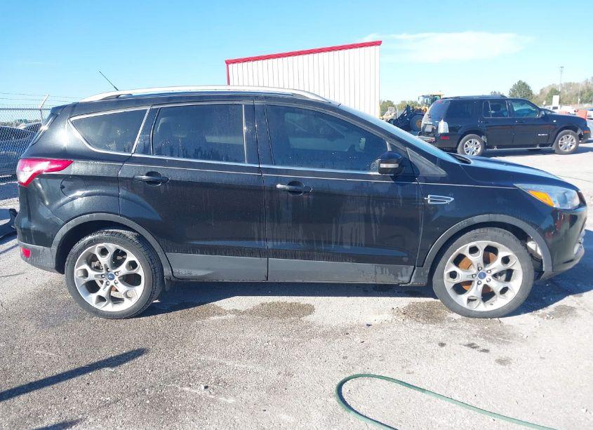 Photo 13 of 2015 Ford Escape TITANIUM (VIN 1FMCU0J99FUC79122)