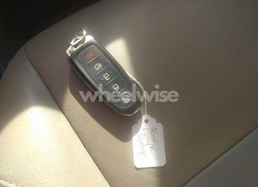 Photo 11 of 2016 Ford Escape TITANIUM (VIN 1FMCU0J99GUA03444)