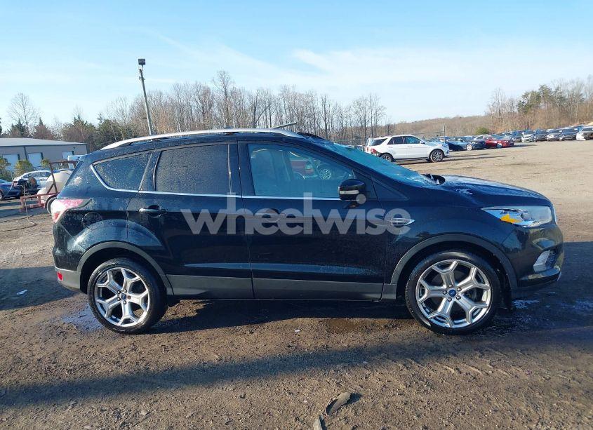 Photo 13 of 2017 Ford Escape TITANIUM (VIN 1FMCU0J99HUA09827)