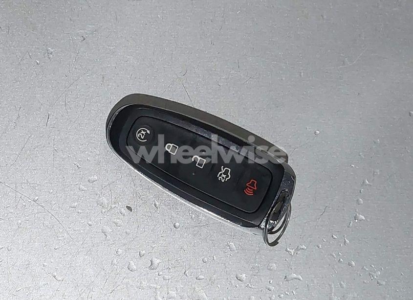 Photo 11 of 2017 Ford Escape TITANIUM (VIN 1FMCU0J99HUB01259)