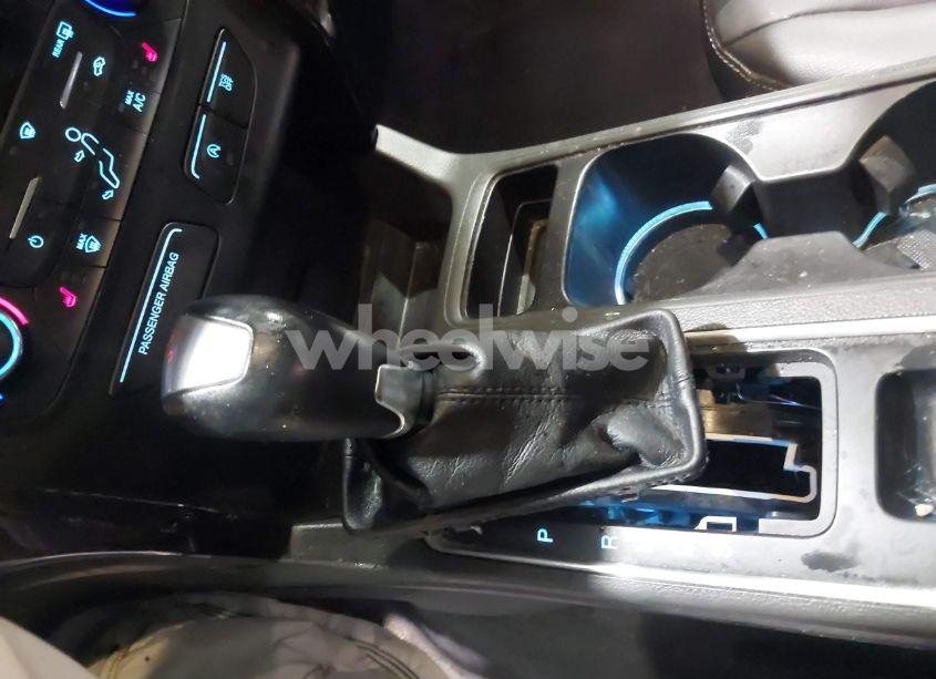 Photo 18 of 2017 Ford Escape TITANIUM (VIN 1FMCU0J99HUB01259)