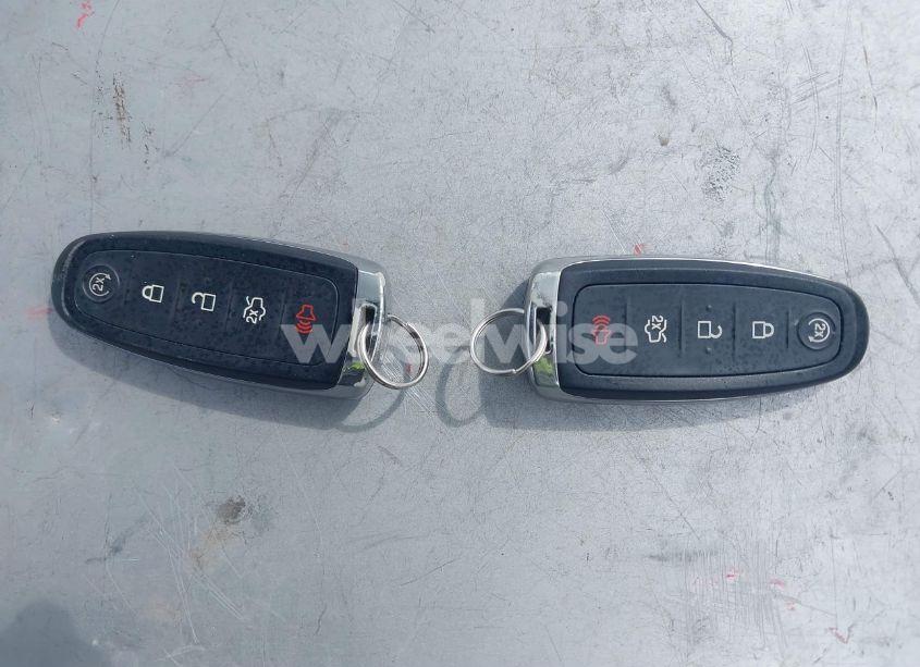 Photo 11 of 2017 Ford Escape TITANIUM (VIN 1FMCU0J99HUB01830)