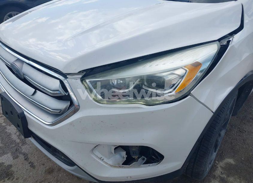 Photo 6 of 2017 Ford Escape TITANIUM (VIN 1FMCU0J99HUB01830)