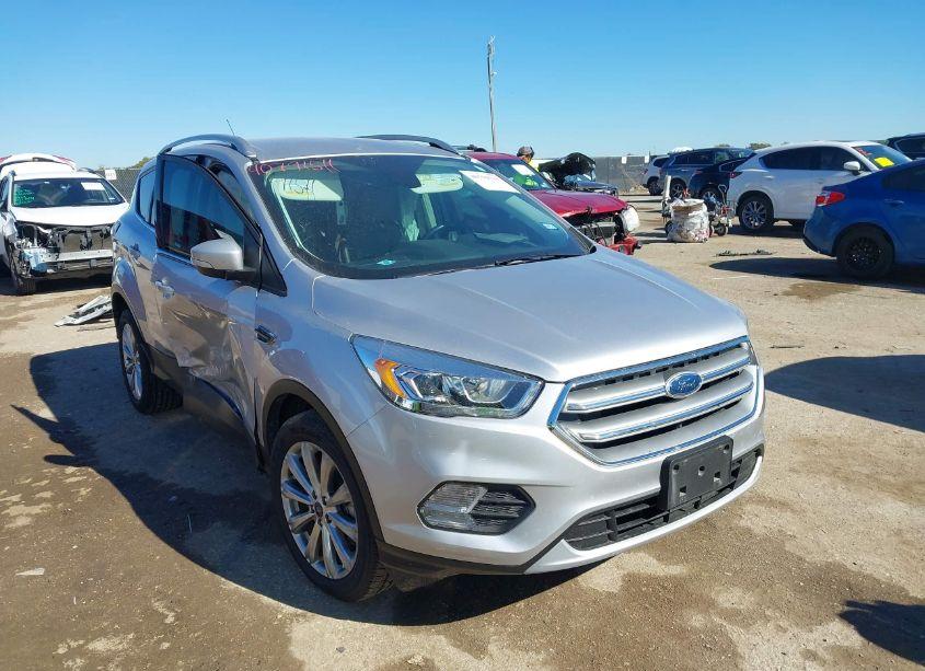 2017 Ford Escape TITANIUM (VIN 1FMCU0J99HUE25943) main photo