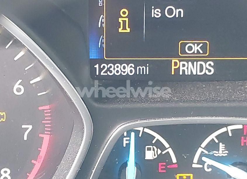 Photo 15 of 2018 Ford Escape TITANIUM (VIN 1FMCU0J99JUA12717)