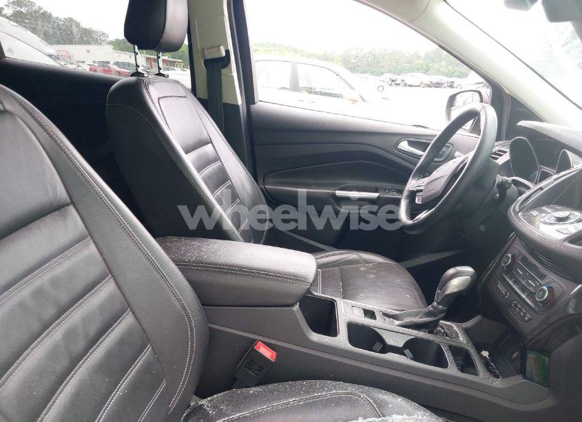 Photo 5 of 2018 Ford Escape TITANIUM (VIN 1FMCU0J99JUA12717)