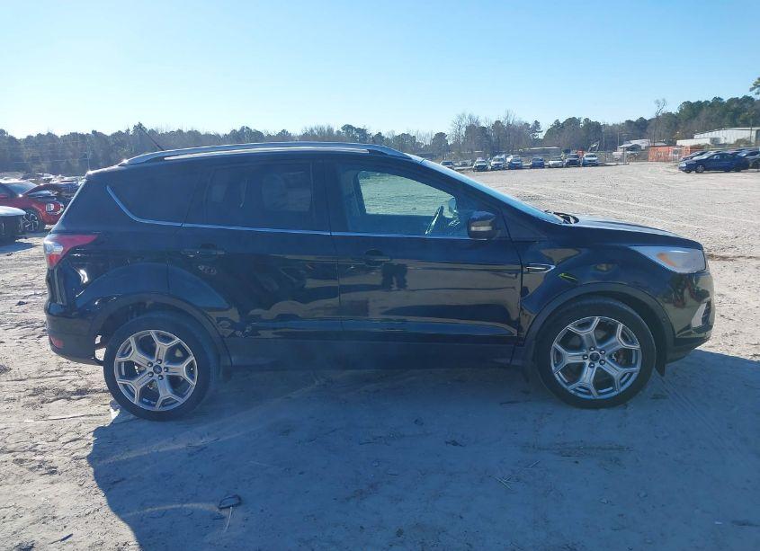 Photo 13 of 2018 Ford Escape TITANIUM (VIN 1FMCU0J99JUA16167)