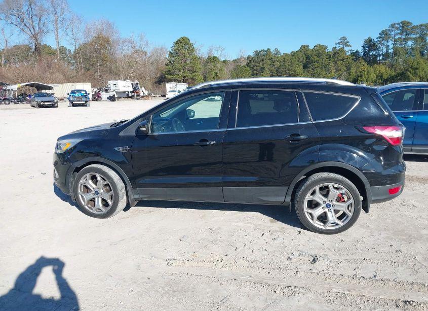 Photo 14 of 2018 Ford Escape TITANIUM (VIN 1FMCU0J99JUA16167)