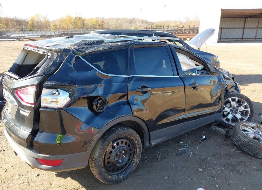 Photo 6 of 2014 Ford Escape TITANIUM (VIN 1FMCU0J9XEUA66341)