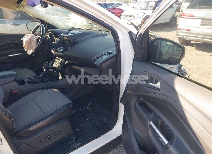 Photo 5 of 2017 Ford Escape TITANIUM (VIN 1FMCU0J9XHUB85995)