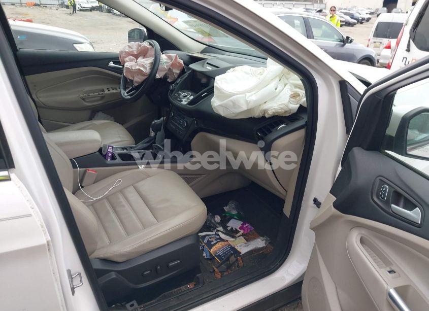 Photo 5 of 2017 Ford Escape TITANIUM (VIN 1FMCU0J9XHUF09642)