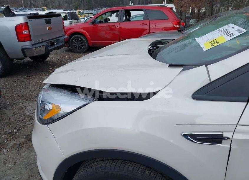 Photo 6 of 2017 Ford Escape TITANIUM (VIN 1FMCU0J9XHUF09642)